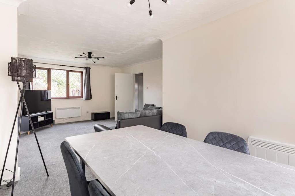 Appartamento House On Cul De Sac Lakenheath Esterno foto